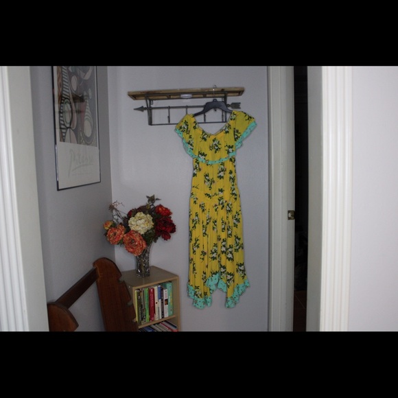 Matilda Jane - Picture 2 of 2